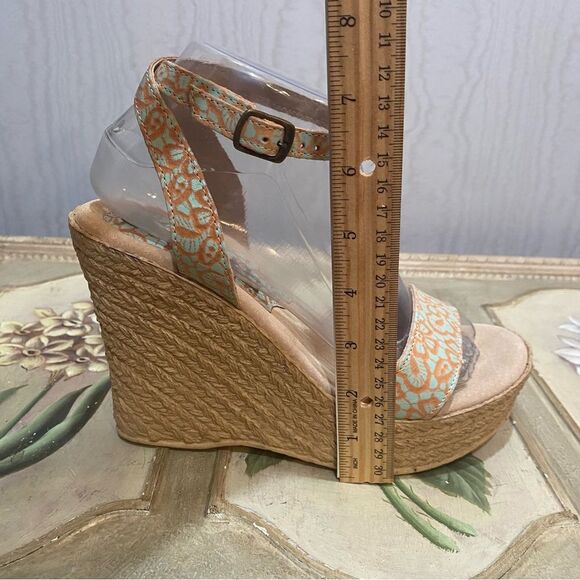Sbicca Kimms Leather Floral Wedge Sandals Blue Tan Sz 9 New in Box - Picture 9 of 14